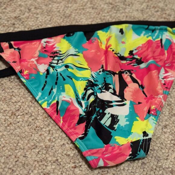 Xhilaration bikini bottoms size L - Picture 9 of 9